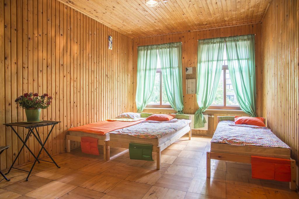 Green Jurmala Hostel Exterior photo